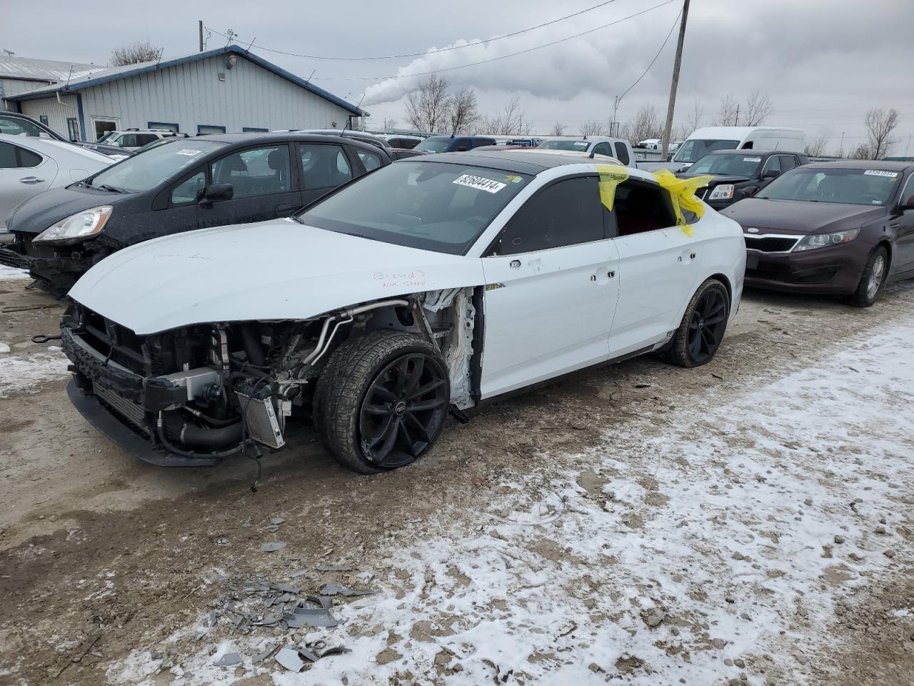 2018 Audi RS5 VIN WAUC4CF52JA086202