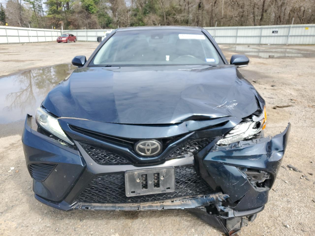 2019 Toyota Camry VIN 4T1B61HK5KU759916 Copart auction photo, front end damage thumbnail 5