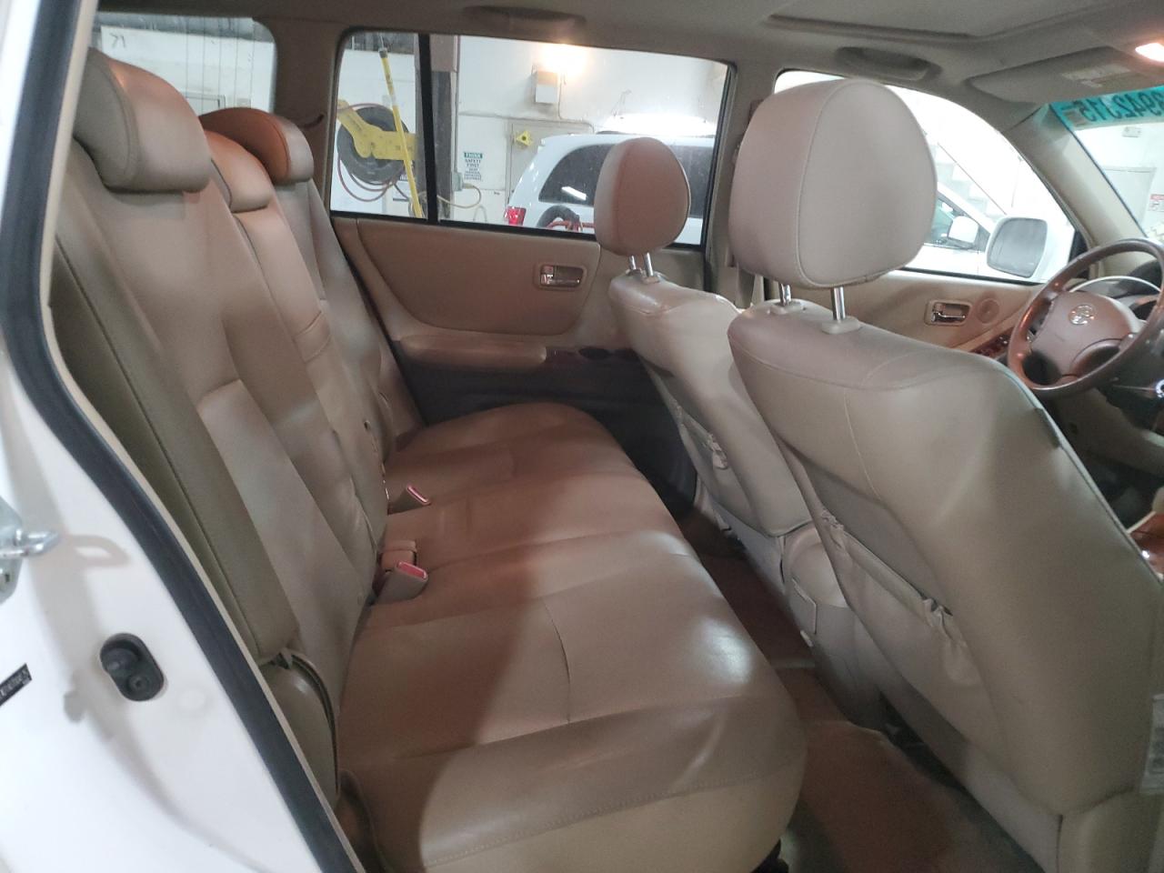 2007 Toyota Highlander VIN JTEEW21A070041757 Copart auction photo, front end / minor dent/scratches damage thumbnail 11