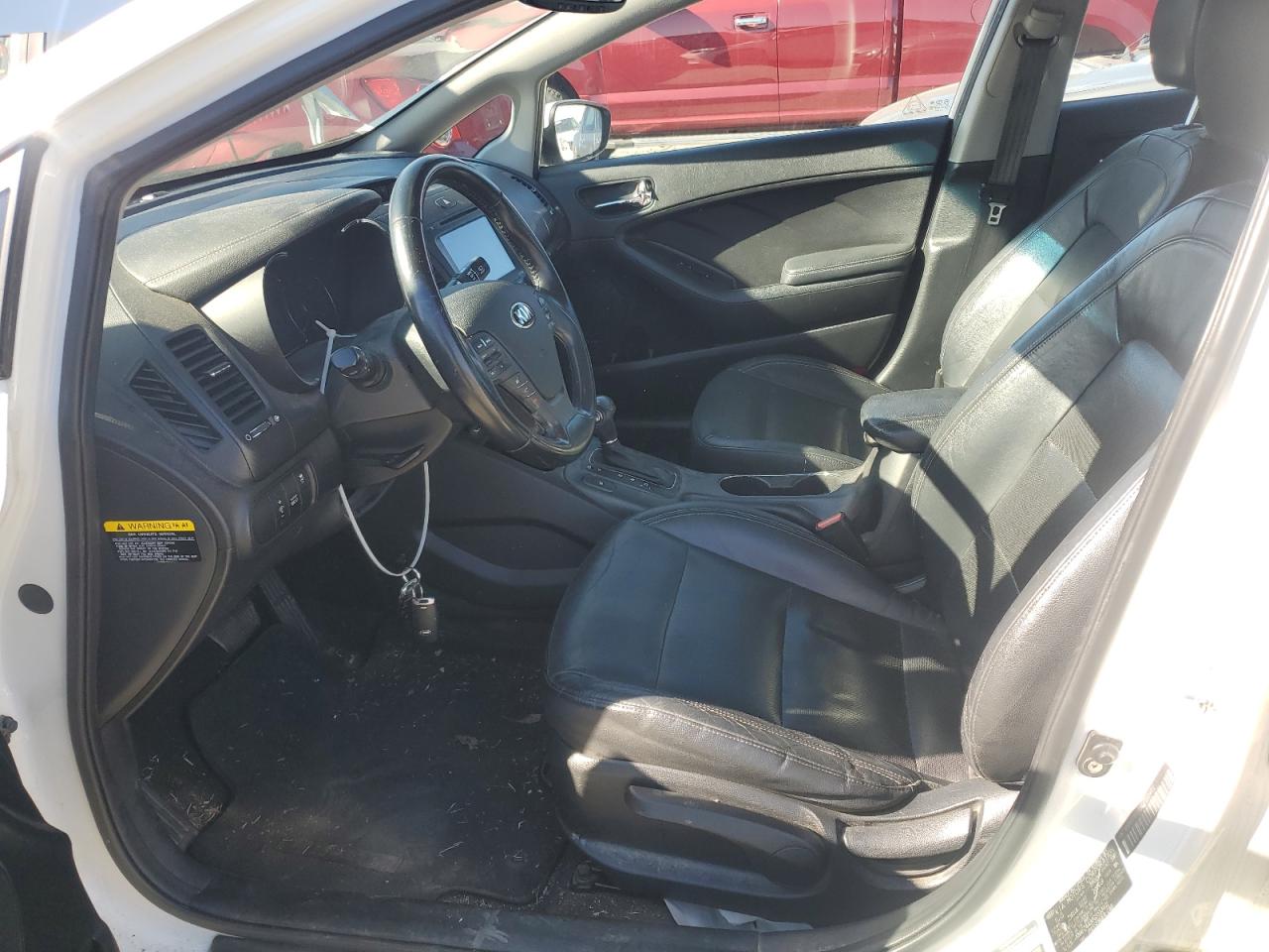 2016 KIA Forte VIN KNAFZ4A80G5553401 Copart auction photo, minor dent/scratches damage thumbnail 7