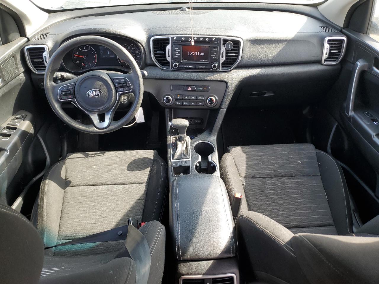 2018 KIA Sportage VIN KNDPMCAC2J7365978 Copart auction photo, biohazard/chemical damage thumbnail 8