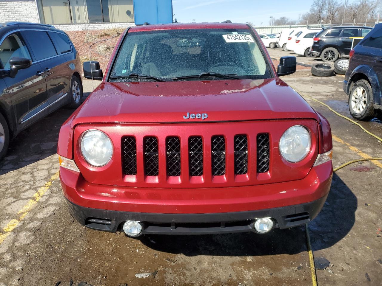 2012 Jeep Liberty (Patriot) VIN 1C4NJRFB5CD524869 Copart auction photo, front end damage thumbnail 5