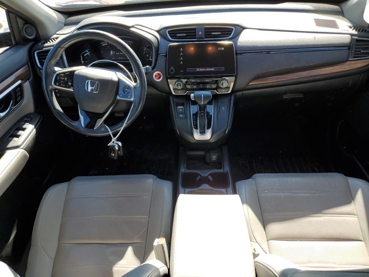 2019 Honda CR-V VIN 2HKRW2H82KH606563 Copart auction photo, side / front end damage thumbnail 8
