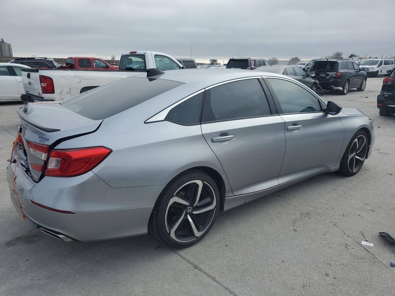 2022 Honda Accord VIN 1HGCV1F3XNA086541 Copart auction photo, rear end damage thumbnail 3