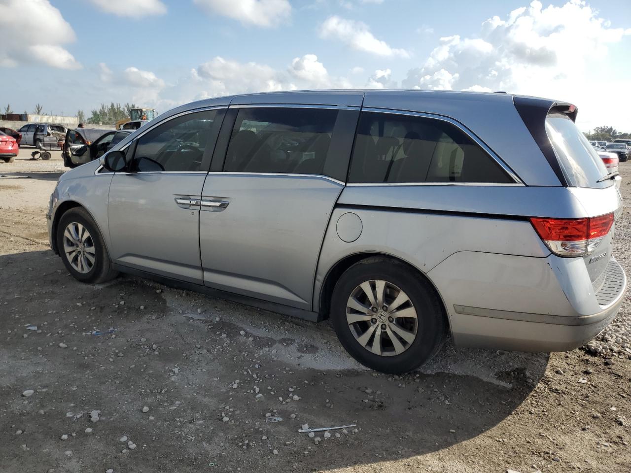 2016 Honda Odyssey VIN 5FNRL5H35GB007743 Copart auction photo, side / rear end damage thumbnail 2