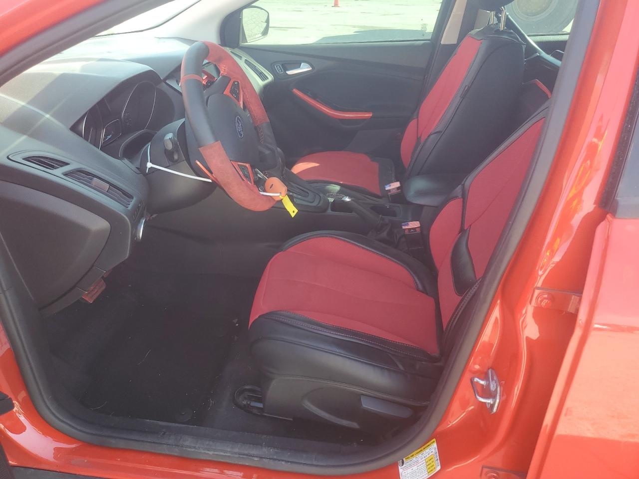 2017 Ford Focus VIN 1FADP3F23HL337625 Copart auction photo, minor dent/scratches damage thumbnail 7