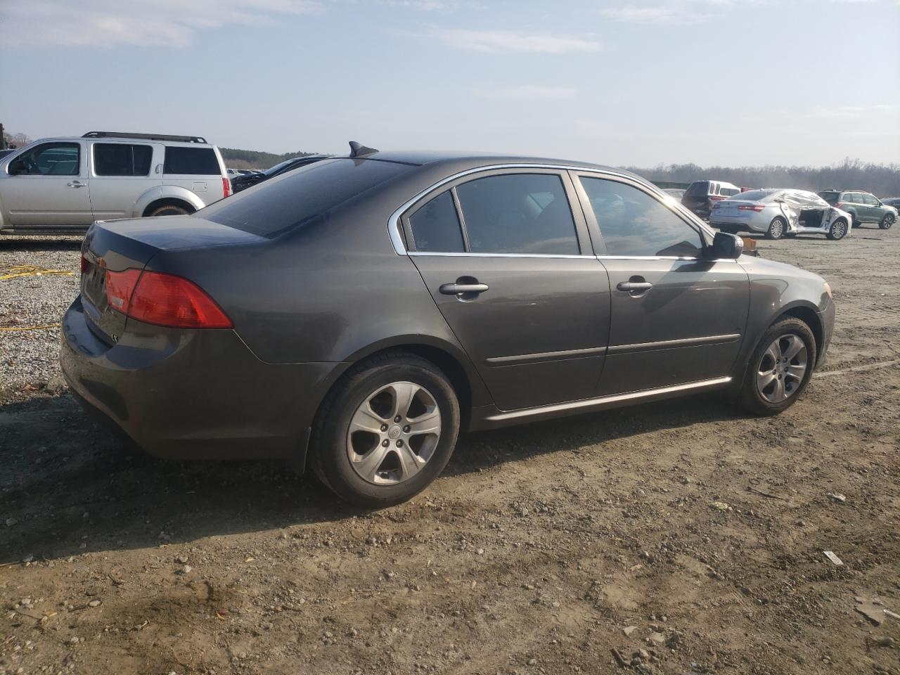 2009 KIA Optima VIN KNAGE228X95348688 Copart auction photo, side / front end damage thumbnail 3