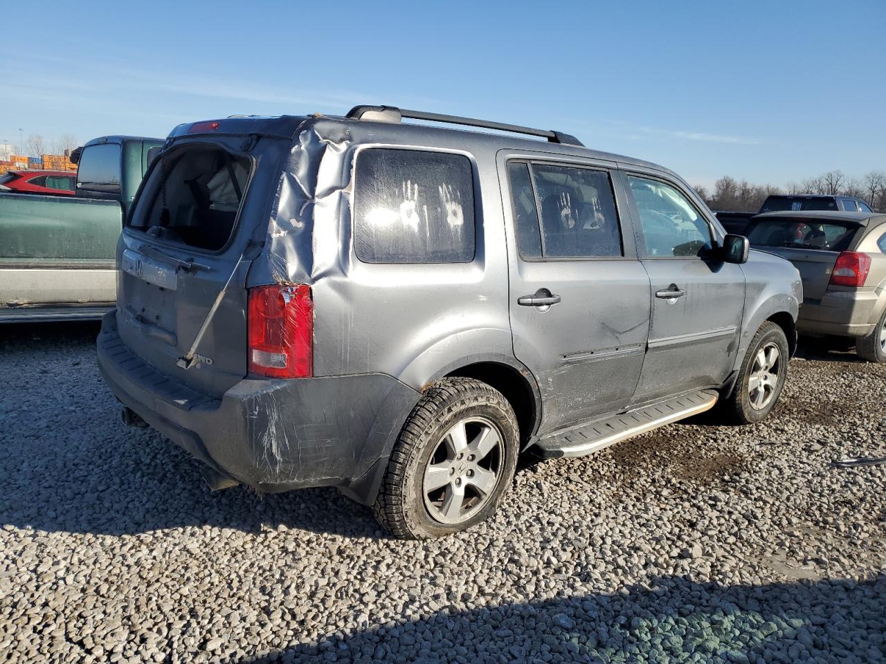 2011 Honda Pilot VIN 5FNYF4H65BB100858 Copart auction photo, rear end / front end damage thumbnail 3
