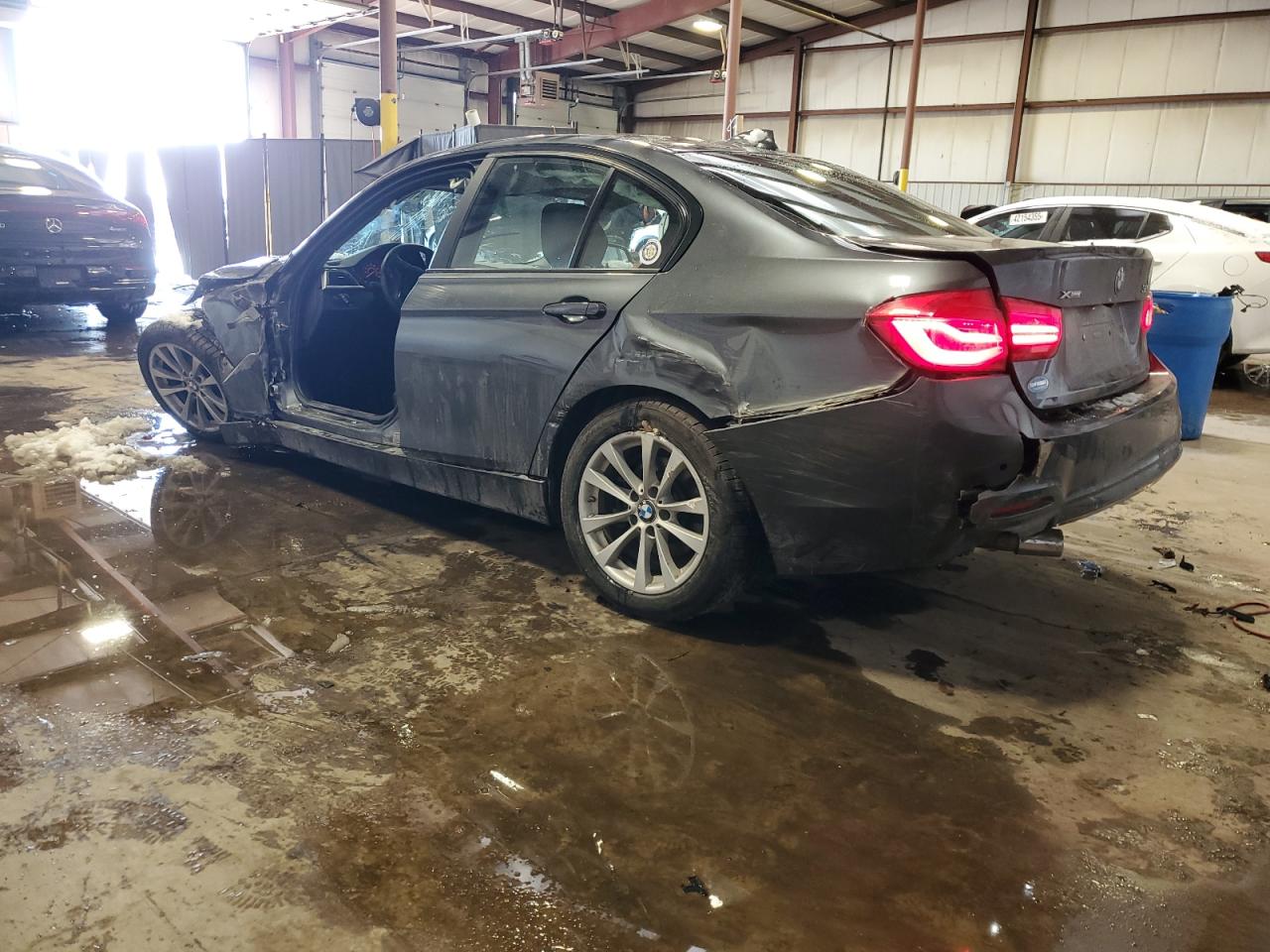 2016 BMW 3er VIN WBA8A3C5XGK689730 Copart auction photo, rollover damage thumbnail 2