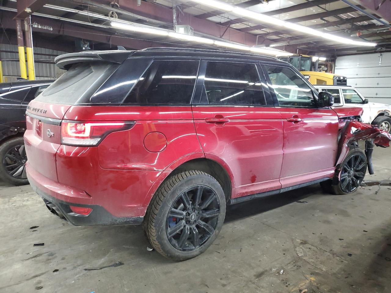 2016 Land Rover Range Rover VIN SALWZ2EFXGA123133 Copart auction photo, front end damage thumbnail 3