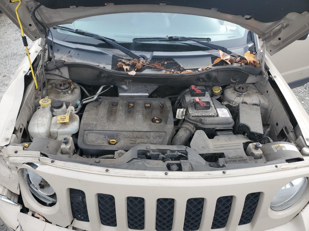 2016 Jeep Liberty (Patriot) VIN 1C4NJPBB1GD800934 Copart auction photo, front end damage thumbnail 12