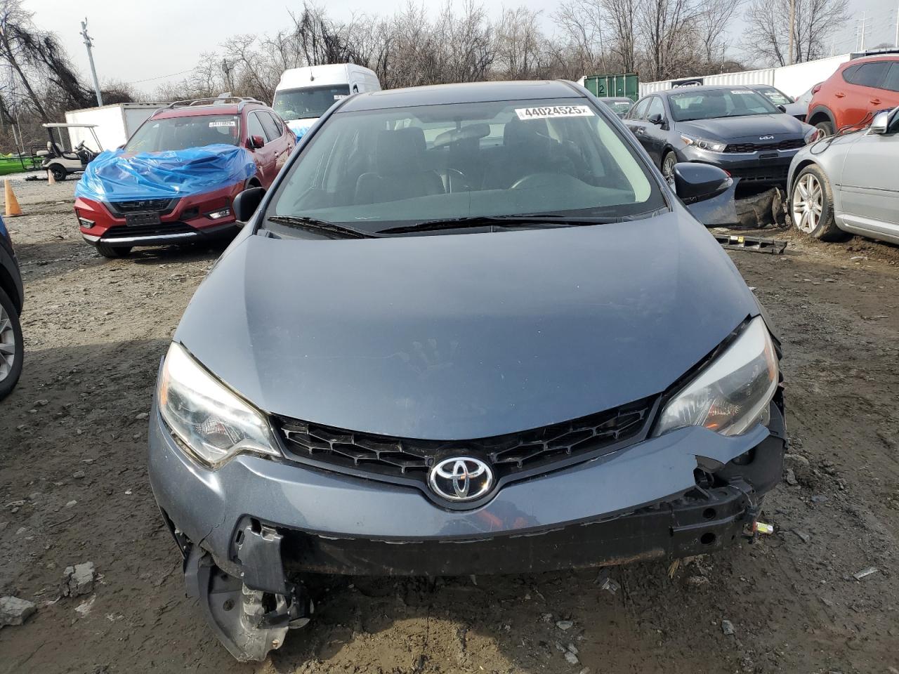 2015 Toyota Corolla VIN 2T1BURHE9FC249476 Copart auction photo, front end / rear end damage thumbnail 5