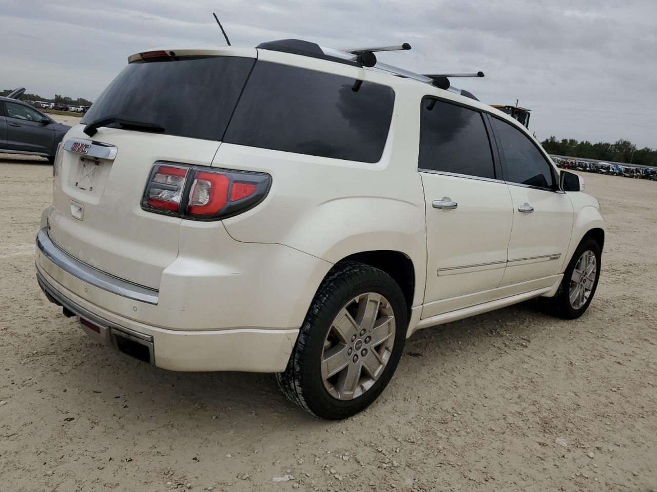 2014 GMC Acadia VIN 1GKKRTKD7EJ343071 Copart auction photo, water/flood damage thumbnail 3