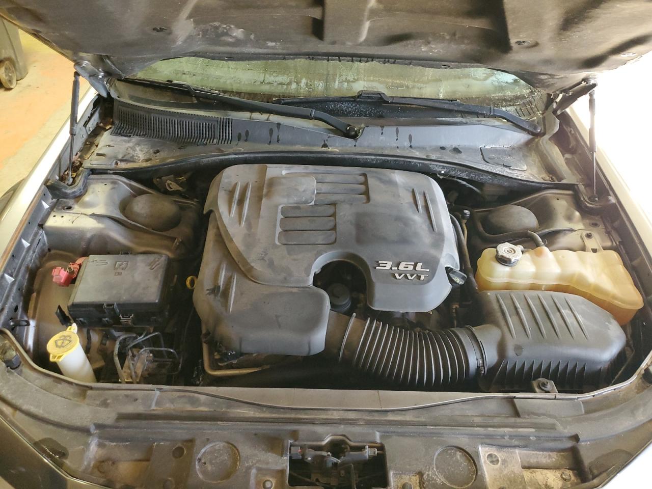 2011 Chrysler 300 VIN 2C3CA5CG1BH526463 Copart auction photo, side / rear end damage thumbnail 11
