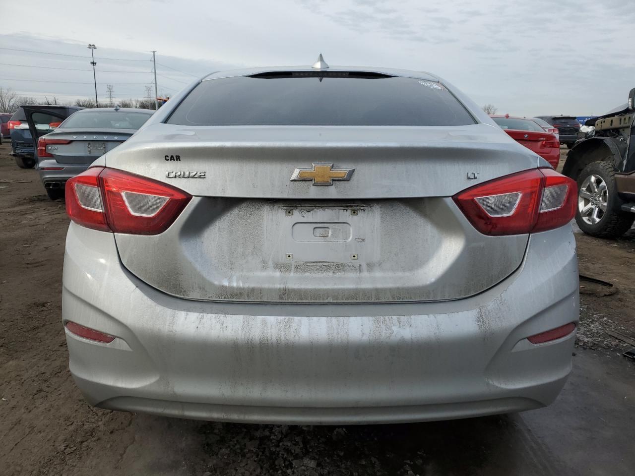 2017 Chevrolet Cruze VIN 1G1BE5SM3H7276515 Copart auction photo, front end / side damage thumbnail 6