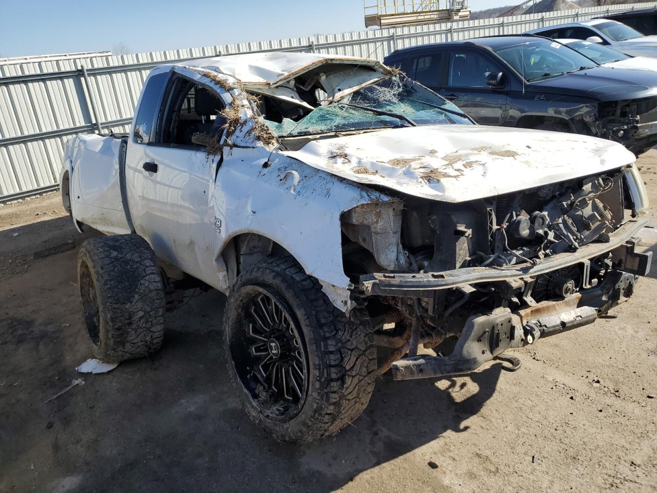 2004 Nissan Titan VIN 1N6AA06B24N515260 Copart auction photo, all over damage thumbnail 4