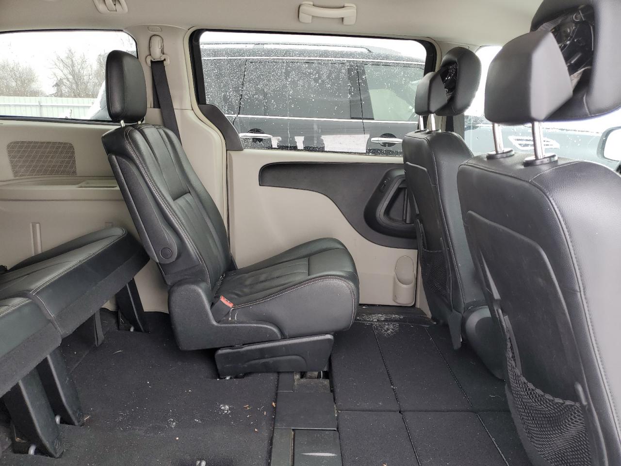 2012 Chrysler Town & Country VIN 2C4RC1BG3CR234299 Copart auction photo, rear end / minor dent/scratches damage thumbnail 11