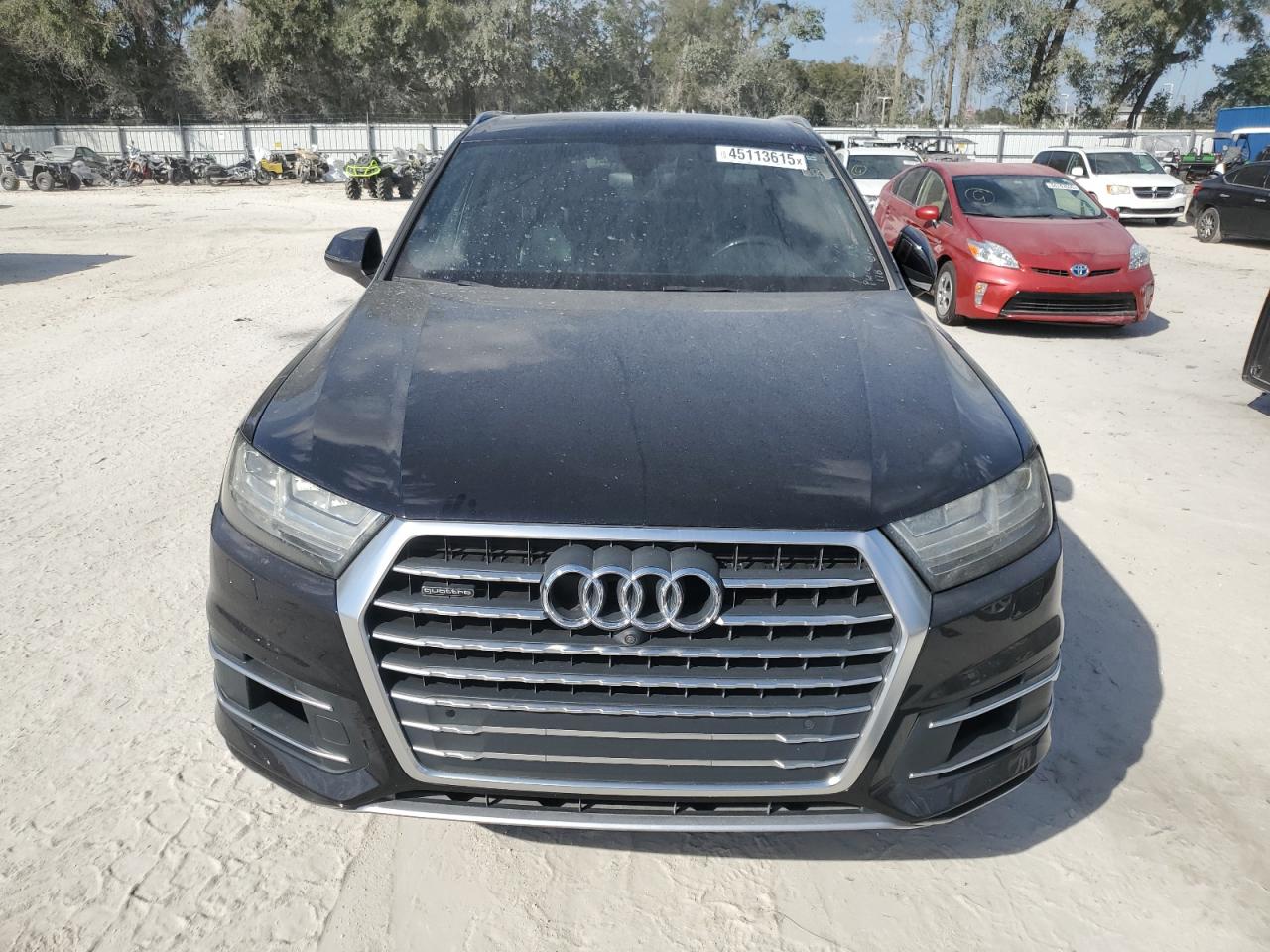2017 Audi Q7 VIN WA1LAAF72HD027090 Copart auction photo, normal wear damage thumbnail 5