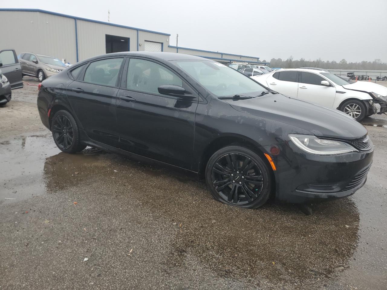 2017 Chrysler 200 VIN 1C3CCCFB4HN504441 Copart auction photo, side / front end damage thumbnail 4