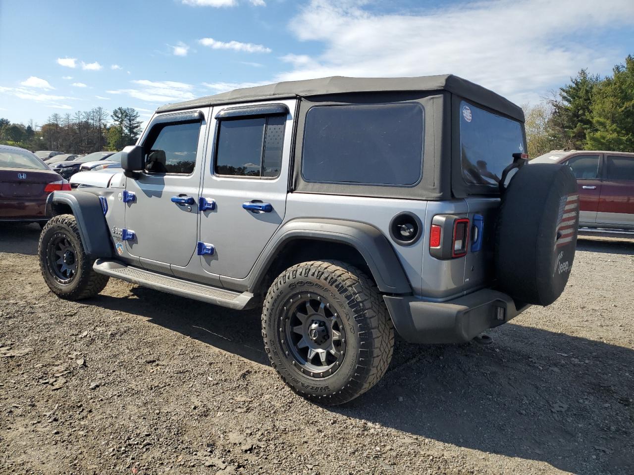 2020 Jeep Wrangler VIN 1C4HJXDN6LW259608 Copart auction photo, front end / minor dent/scratches damage thumbnail 2