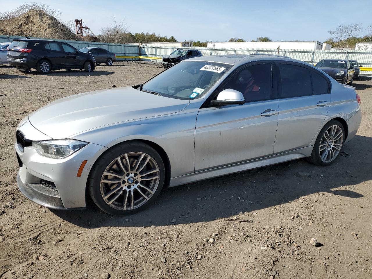 2016 BMW 3er VIN WBA8B3G57GNU34930