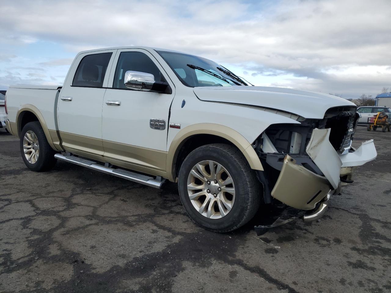 2013 RAM 1500 VIN 1C6RR7PT0DS632049 Copart auction photo, front end damage thumbnail 4