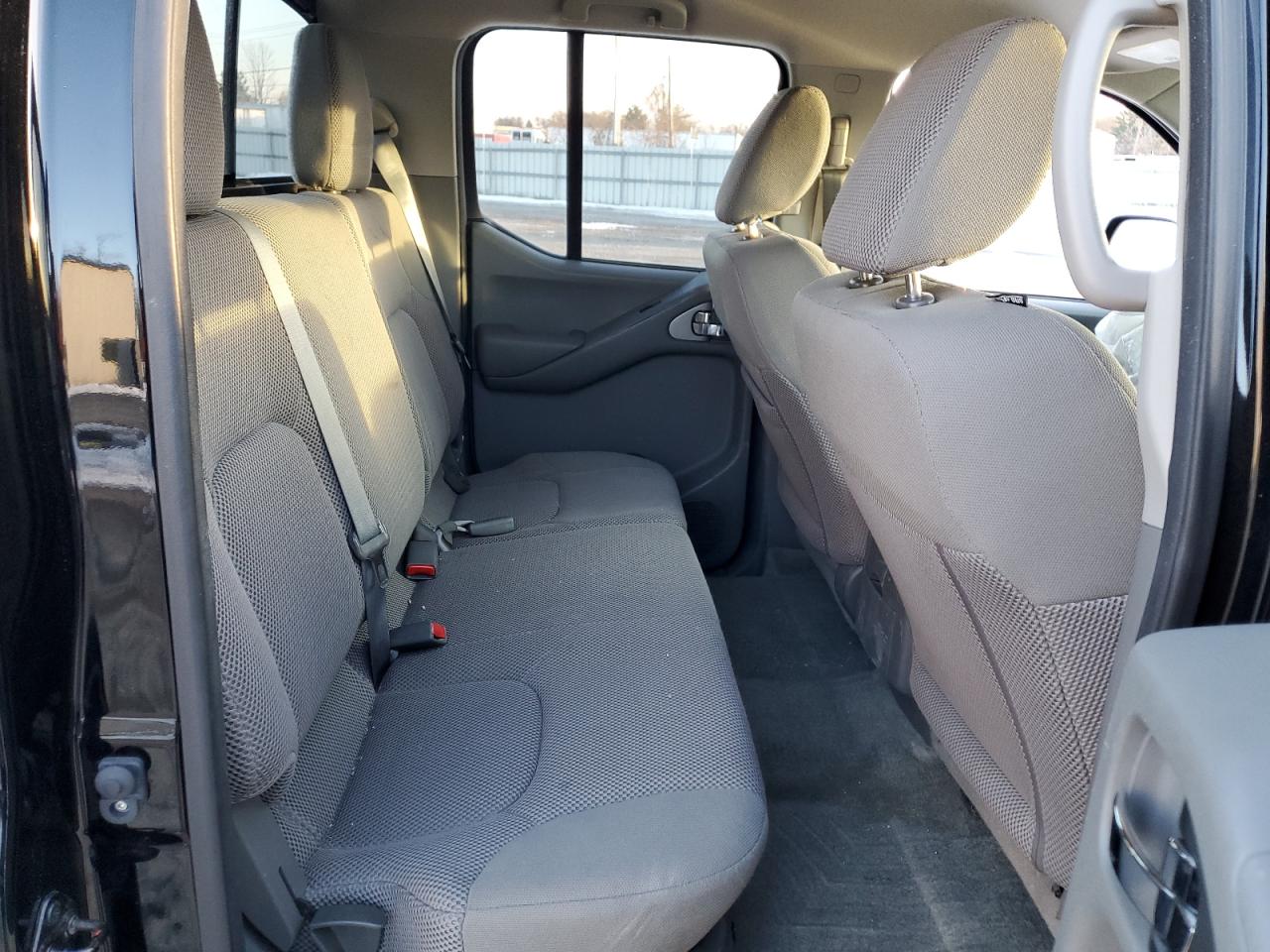 2015 Nissan Navara (Frontier) VIN 1N6AD0EV3FN760672 Copart auction photo, front end damage thumbnail 10