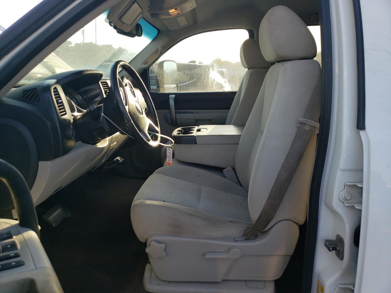 2008 Chevrolet Silverado VIN 1GCHK23K18F216292 Copart auction photo, rear end damage thumbnail 7