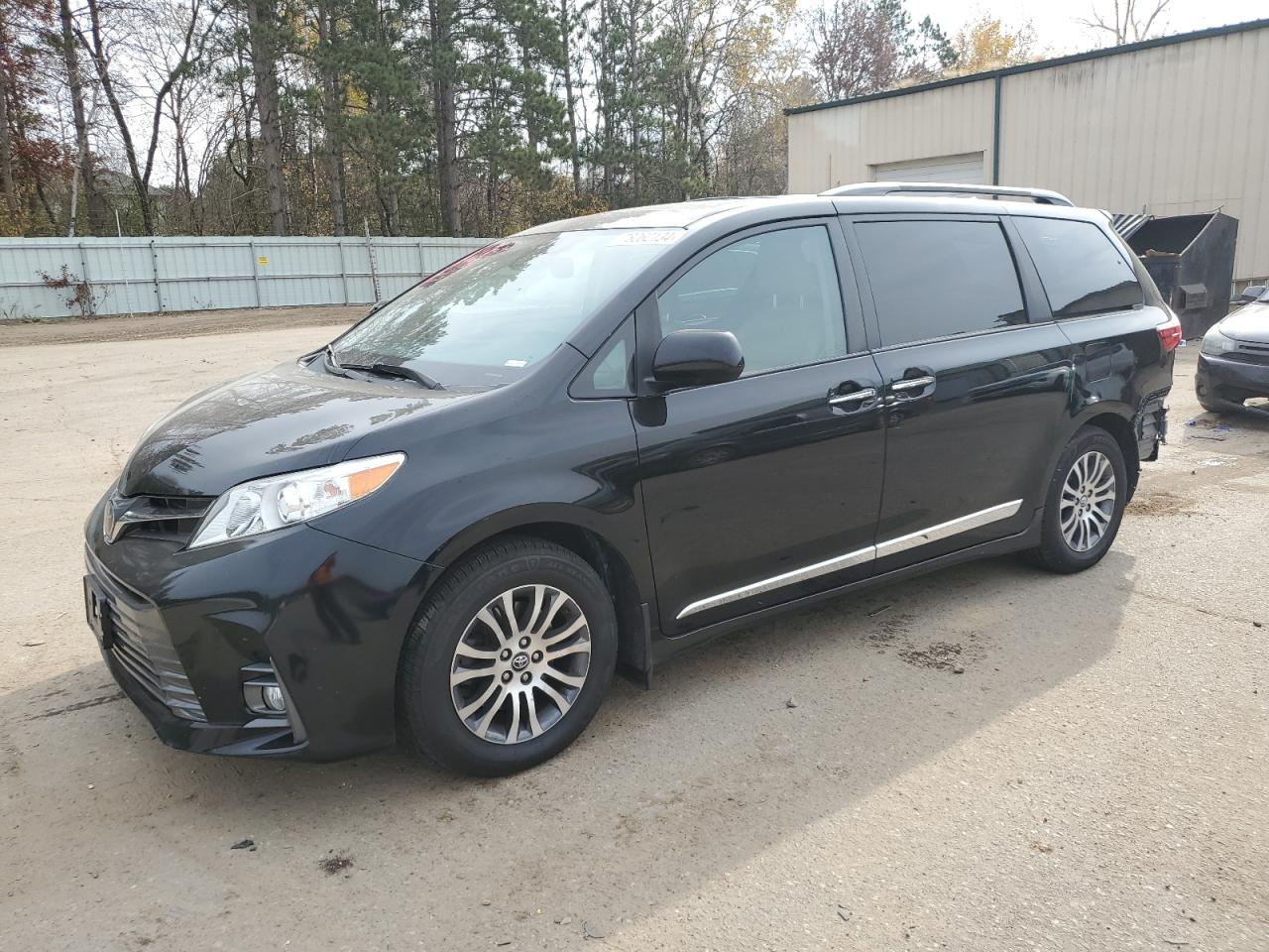 2020 Toyota Sienna VIN 5TDYZ3DC5LS041806