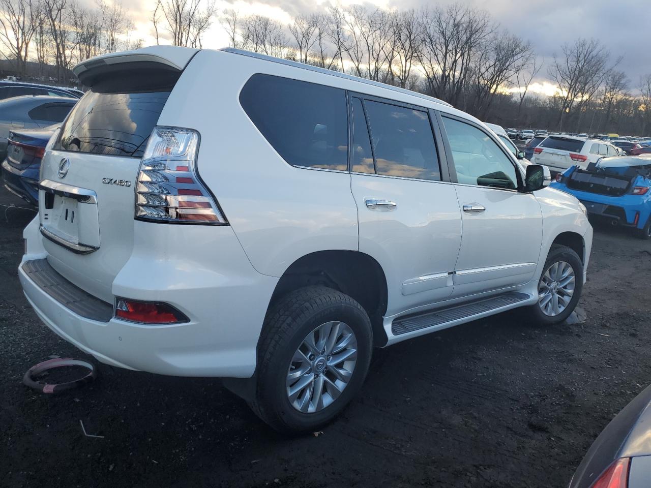 2019 Lexus GX VIN JTJBM7FX4K5220934 Copart auction photo, front end / side damage thumbnail 3