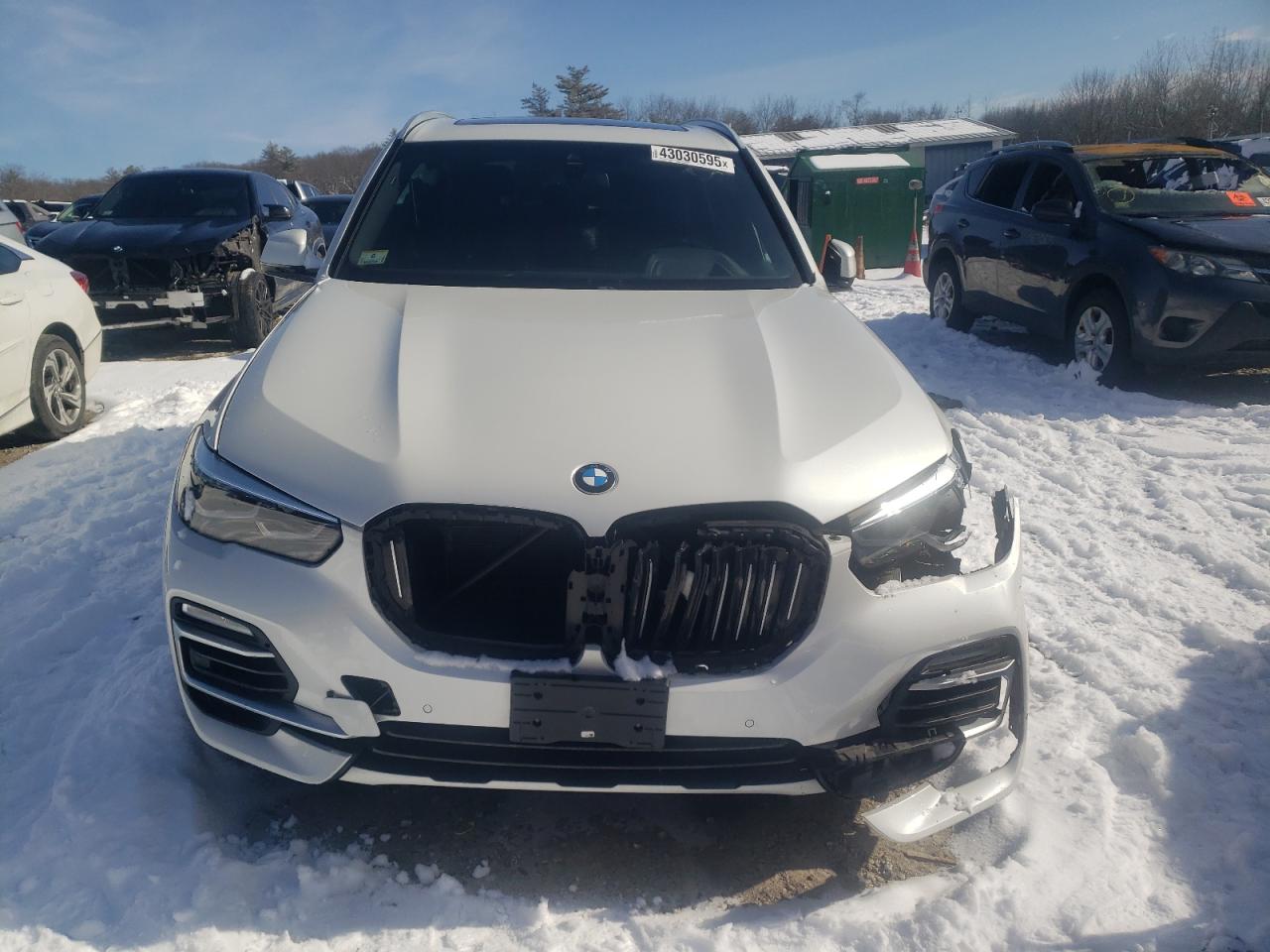 2019 BMW X5 VIN 5UXCR6C55KLL13512 Copart auction photo, front end / side damage thumbnail 5