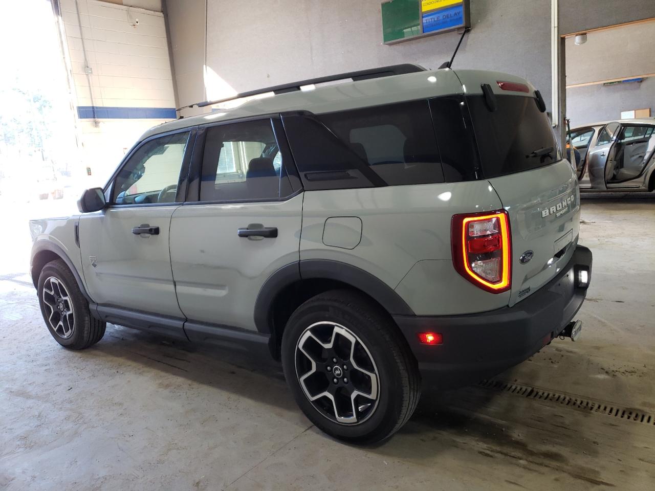2021 Ford Bronco VIN 3FMCR9B61MRA11129 Copart auction photo, water/flood / top/roof damage thumbnail 2