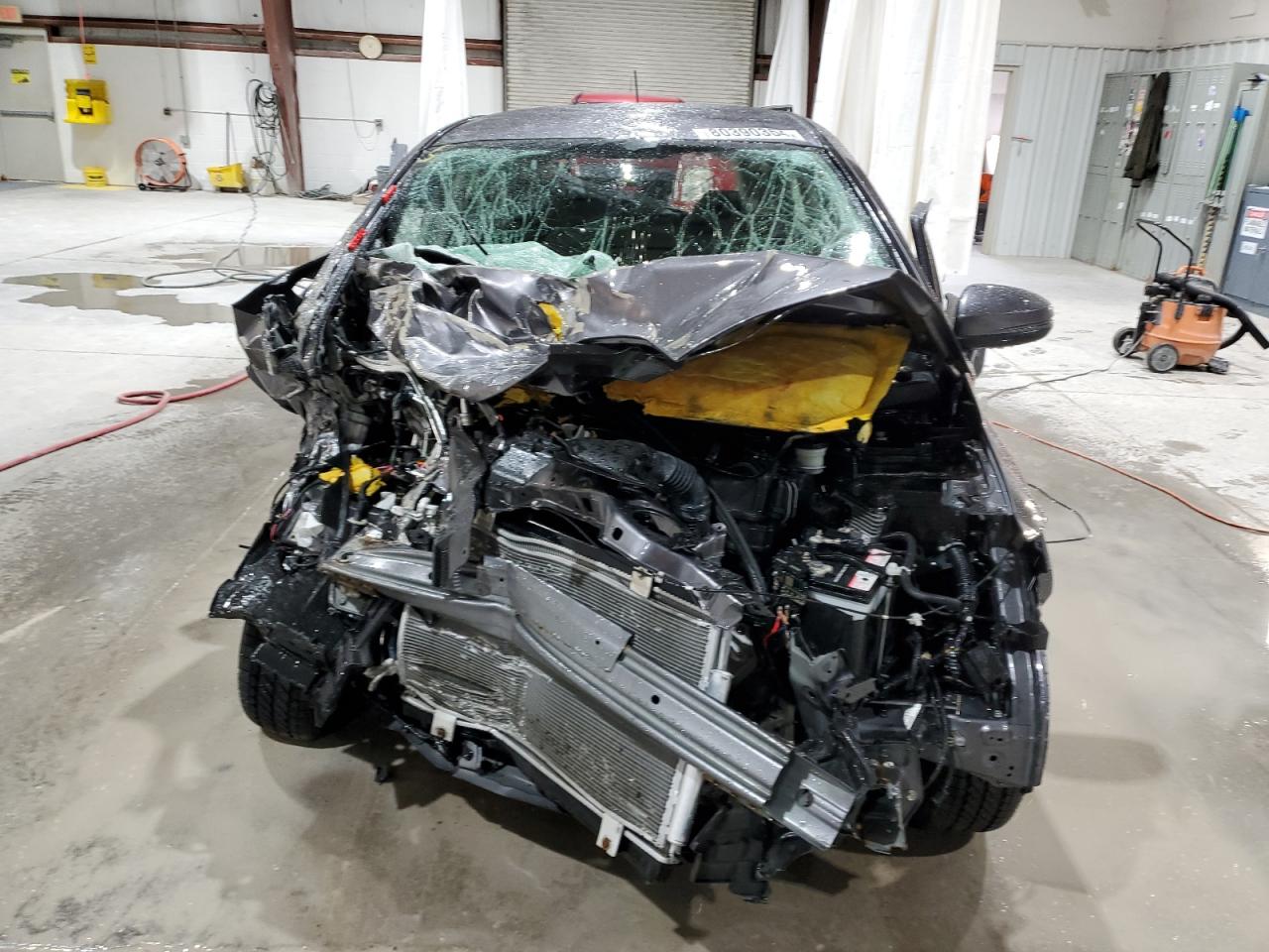 2017 Honda Fit VIN JHMGK5H57HS022596 Copart auction photo, front end / side damage thumbnail 5