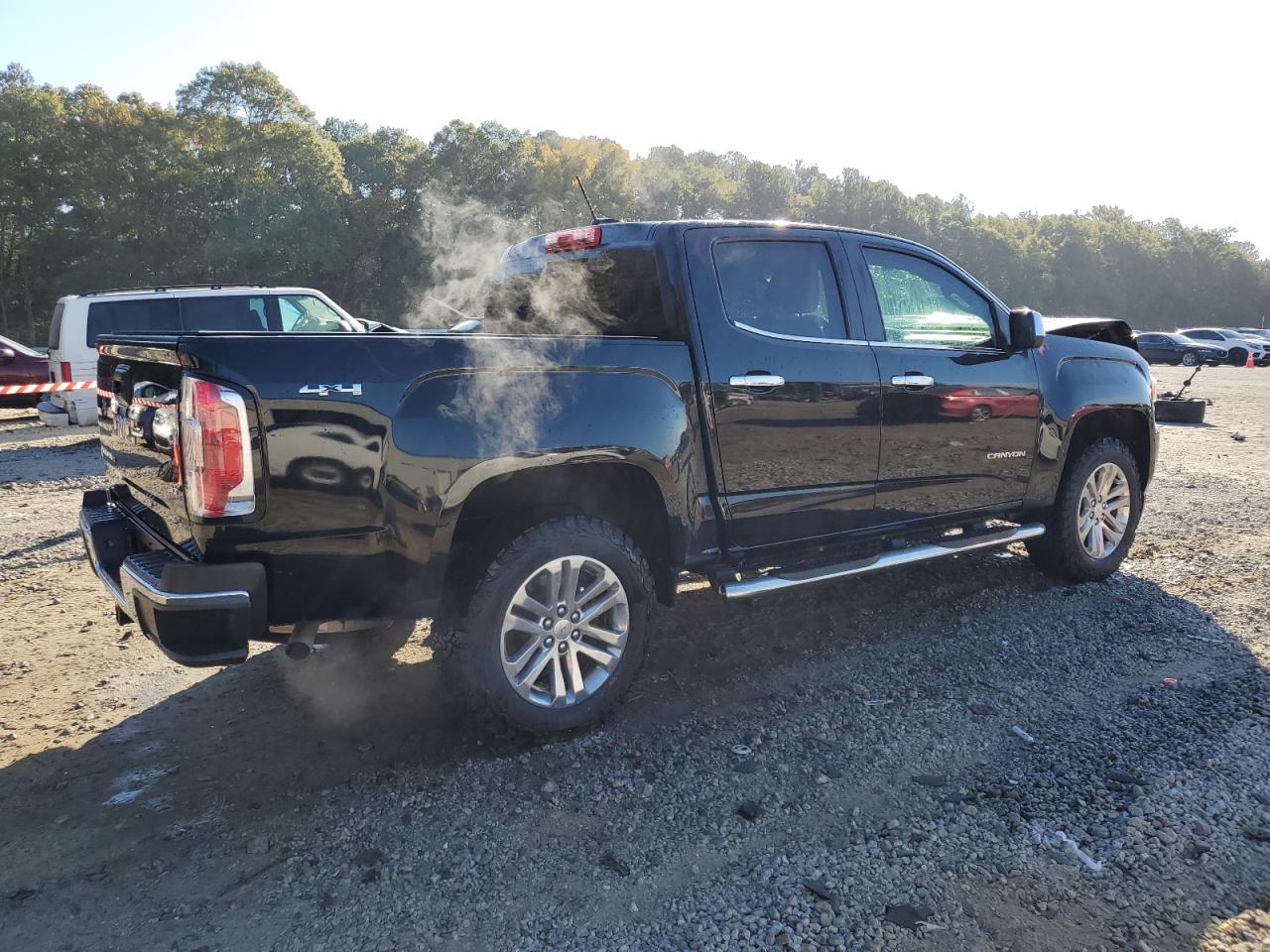 2018 GMC Canyon VIN 1GTG6DEN4J1296628 Copart auction photo, front end damage thumbnail 3