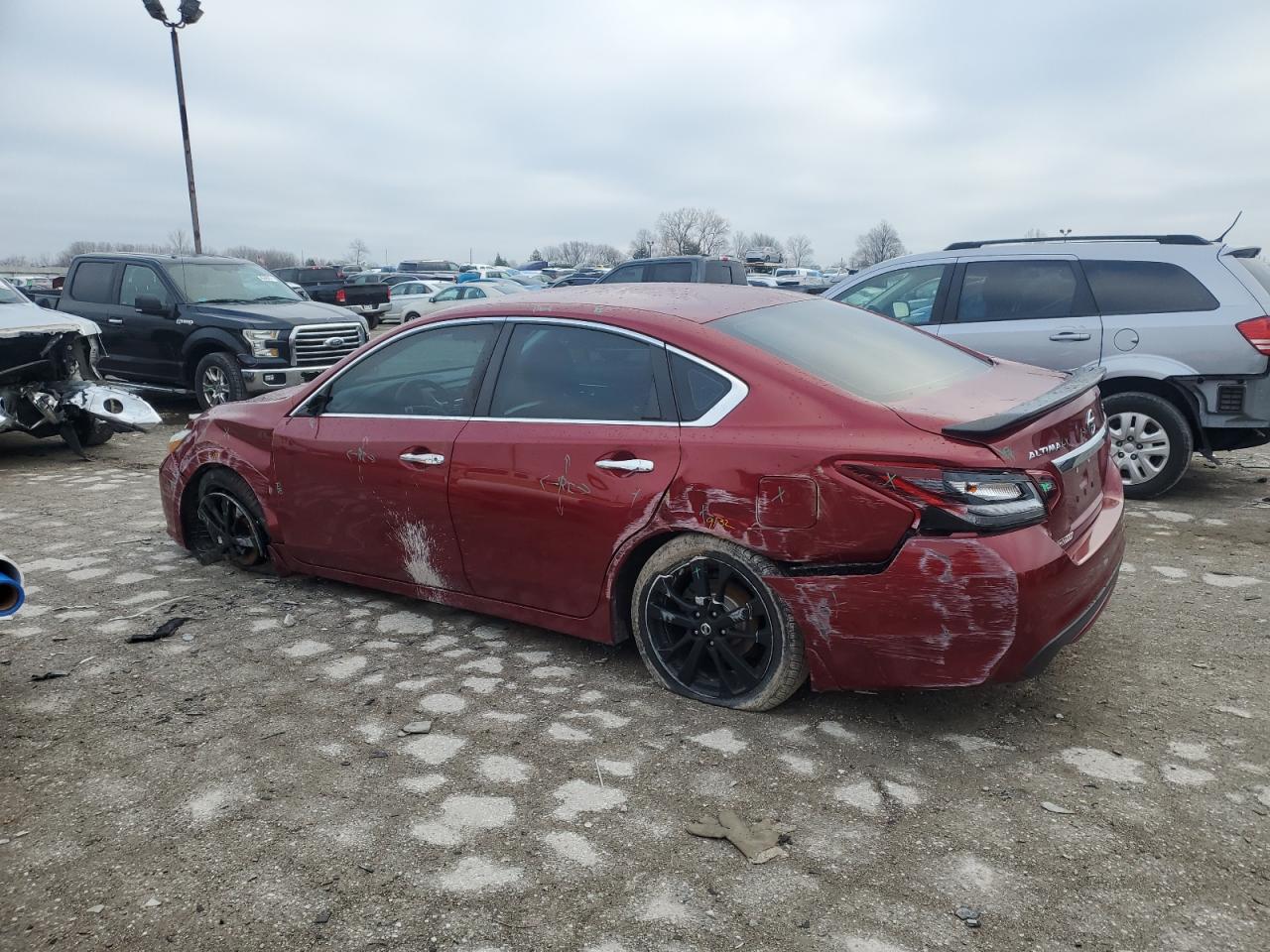 2017 Nissan Altima VIN 1N4AL3AP4HC282135 Copart auction photo, all over / minor dent/scratches damage thumbnail 2