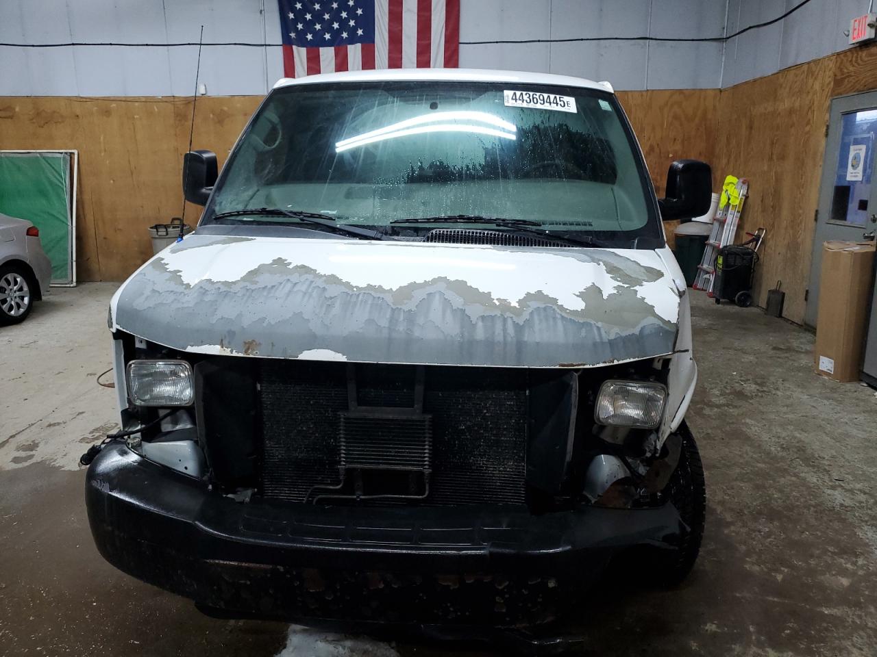 2010 GMC Savana VIN 1GTZGFBG2A1134259 Copart auction photo, front end / undercarriage damage thumbnail 5