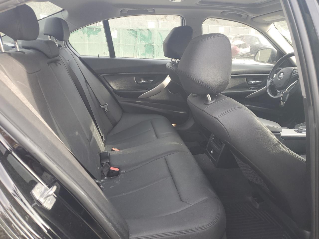 2018 BMW 3er VIN WBA8E5G56JNU48019 Copart auction photo, front end damage thumbnail 10