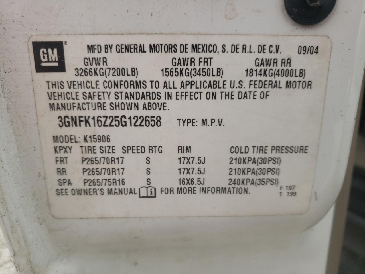 2005 Chevrolet Suburban VIN 3GNFK16Z25G122658 Copart auction photo, front end / minor dent/scratches damage thumbnail 15