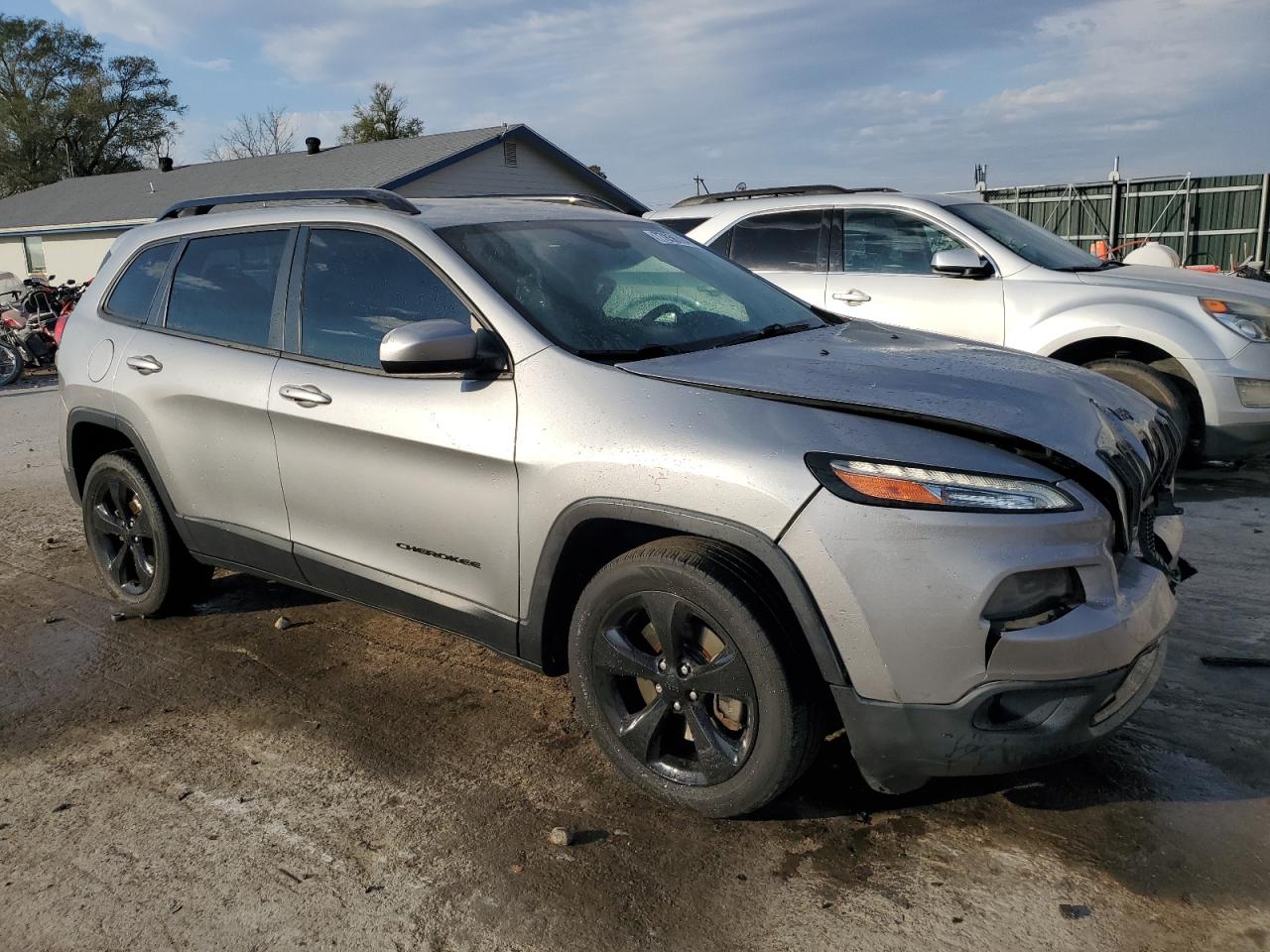 2016 Jeep Grand Cherokee VIN 1C4PJLCB5GW125271 Copart auction photo, front end damage thumbnail 4