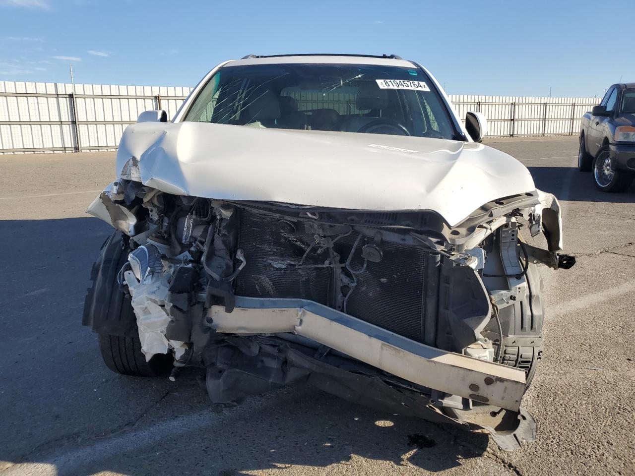 2008 Toyota Highlander VIN JTEDS43A882007197 Copart auction photo, front end / side damage thumbnail 5