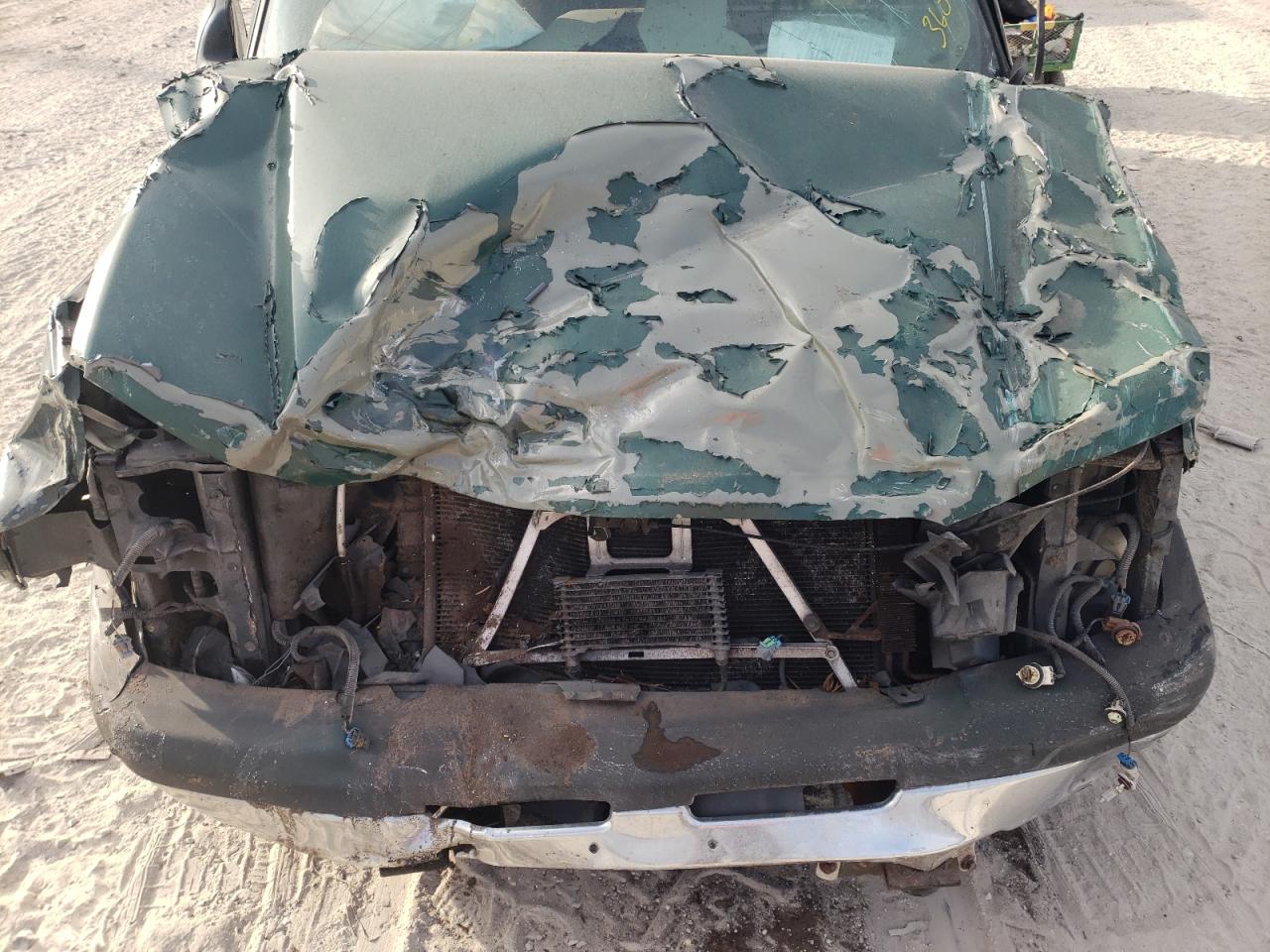 2003 Chevrolet Silverado VIN 2GCEC19V231341796 Copart auction photo, all over damage thumbnail 12