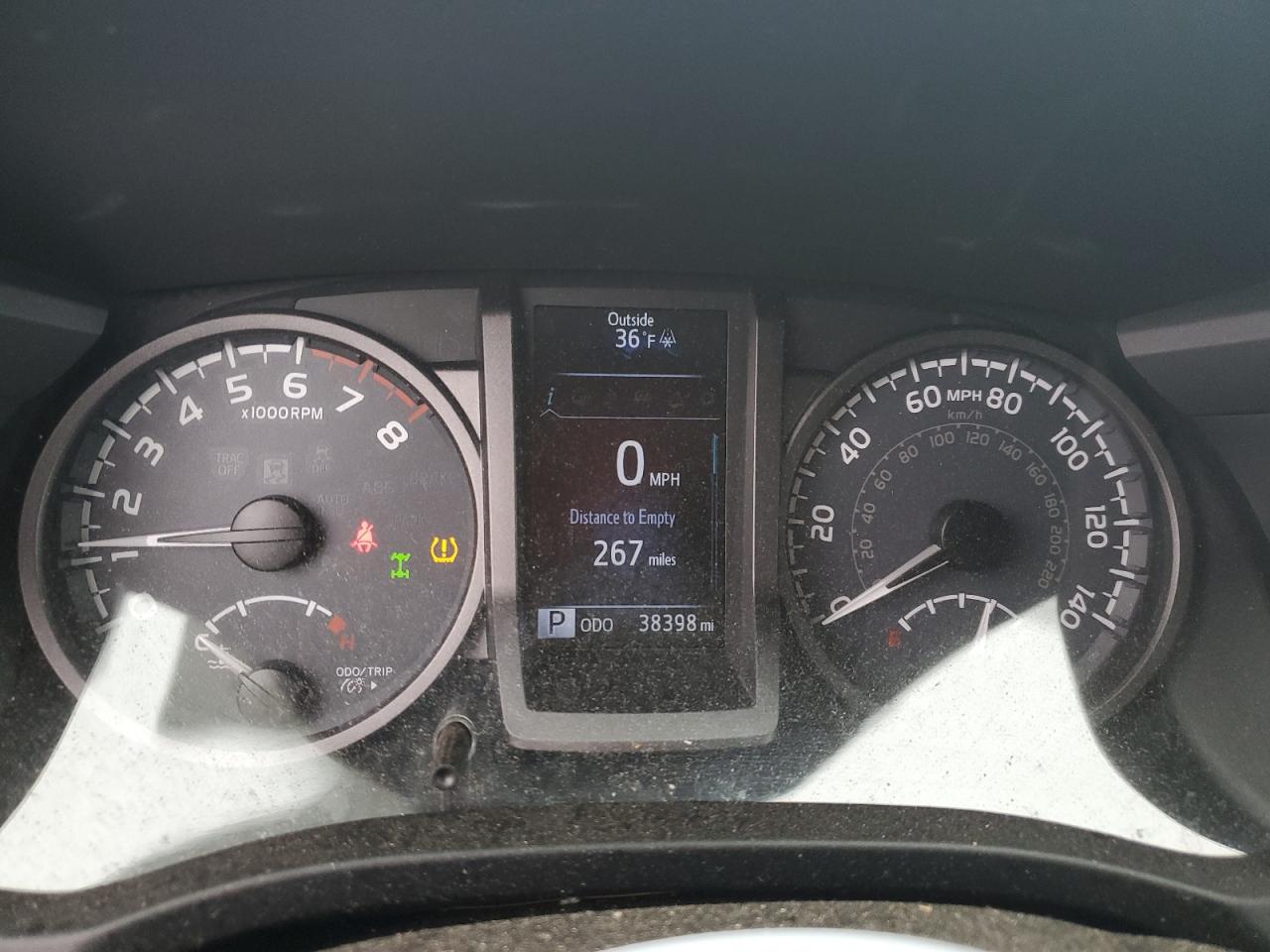 2016 Toyota Tacoma VIN 3TMCZ5AN6GM018892 Copart auction photo, side / front end damage thumbnail 9