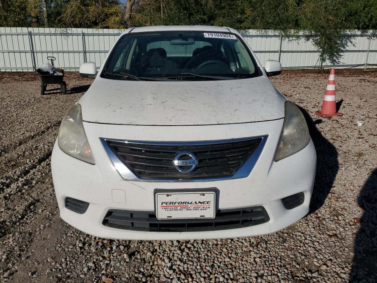 2014 Nissan Versa VIN 3N1CN7AP8EK463171 Copart auction photo, minor dent/scratches damage thumbnail 5