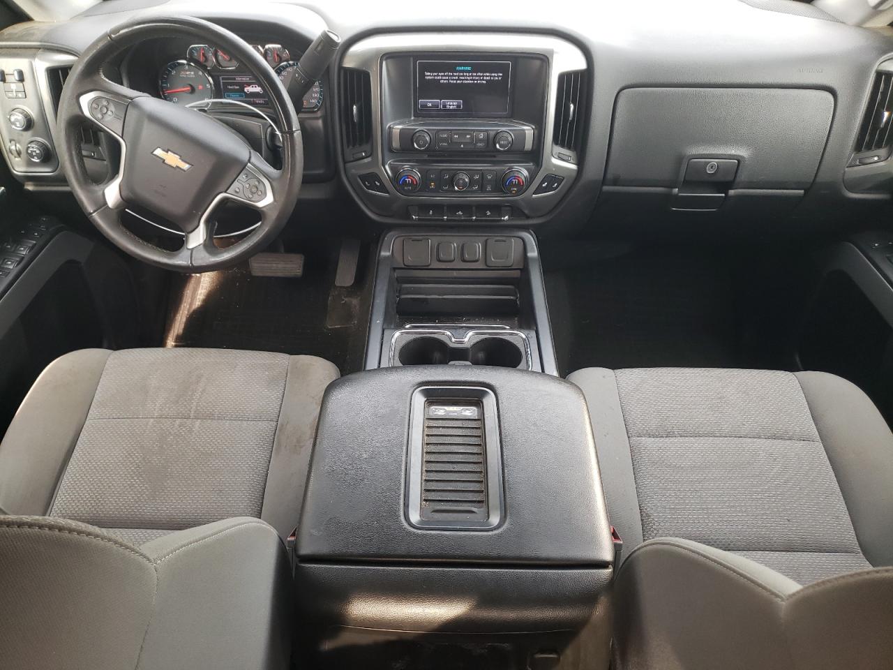 2017 Chevrolet Silverado VIN 3GCUKREC2HG413886 Copart auction photo, front end / minor dent/scratches damage thumbnail 8