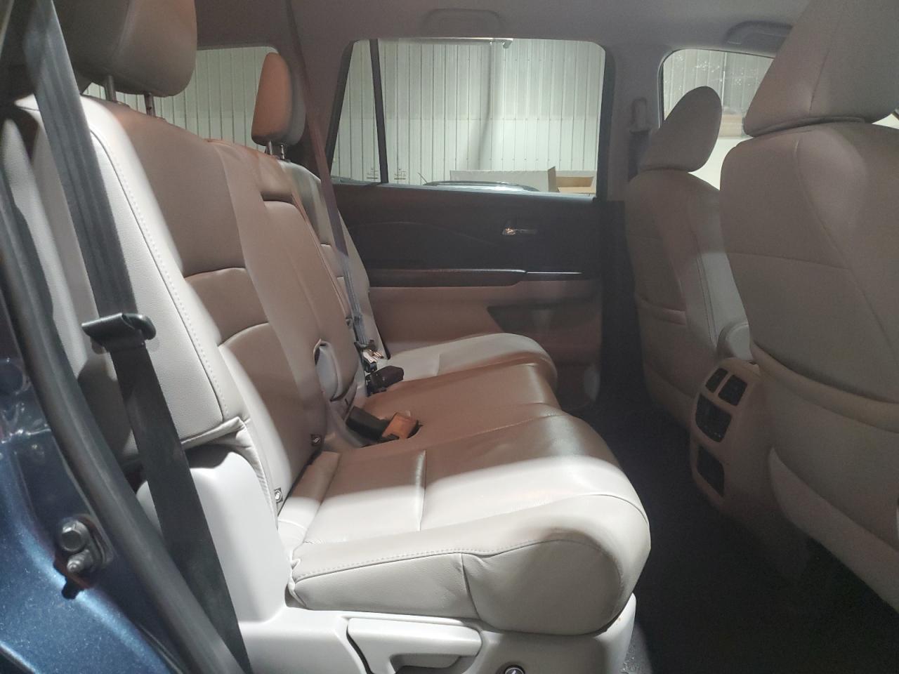 2017 Honda Pilot VIN 5FNYF6H53HB042387 Copart auction photo, front end / rear end damage thumbnail 11