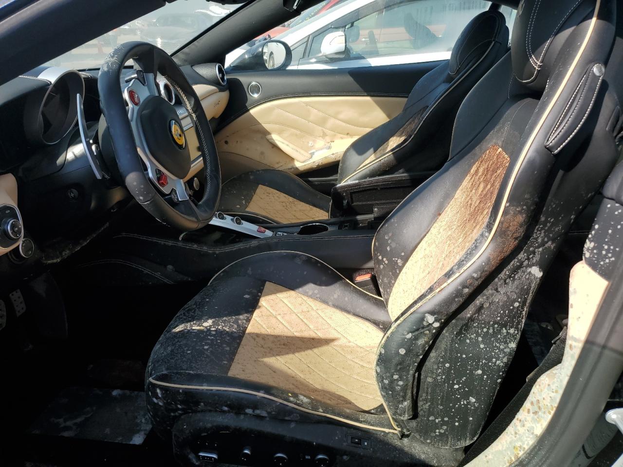 2016 Ferrari California VIN ZFF77XJA1G0215876 Copart auction photo, water/flood damage thumbnail 7
