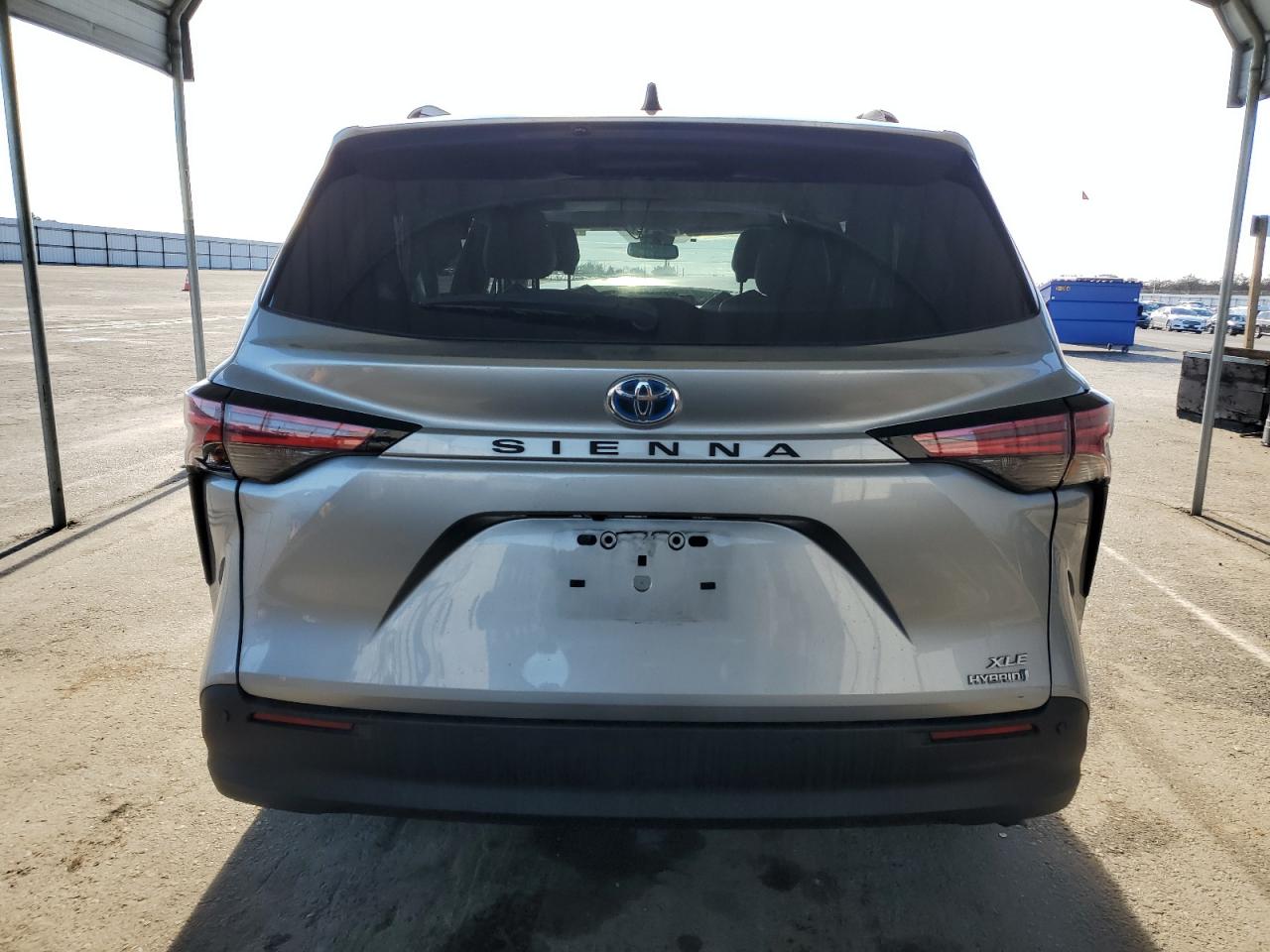 2021 Toyota Sienna VIN 5TDJRKEC3MS022196 Copart auction photo, front end / side damage thumbnail 6