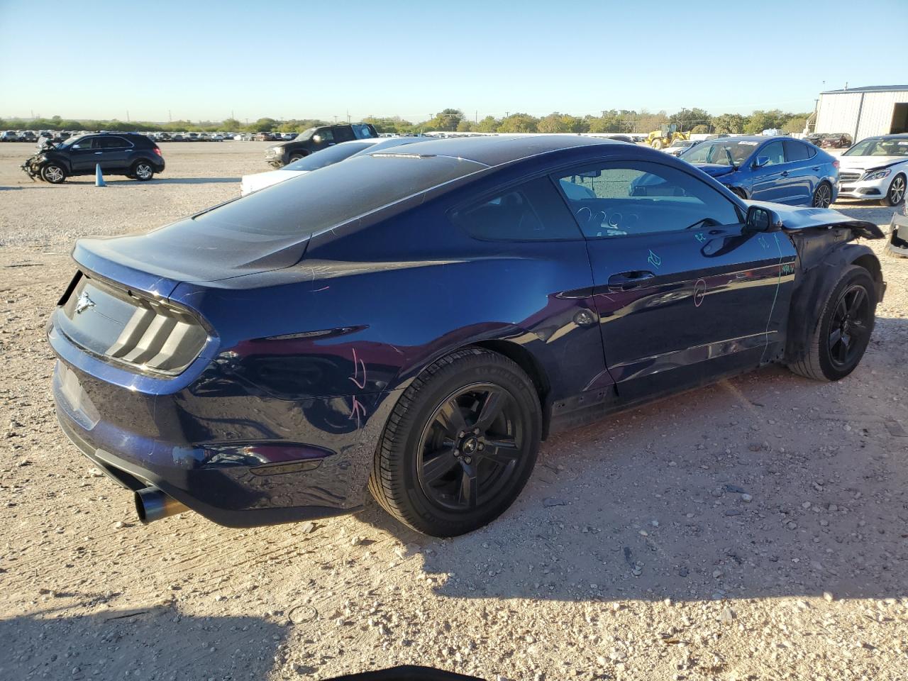 2018 Ford Mustang VIN 1FA6P8TH7J5176057 Copart auction photo, front end damage thumbnail 3