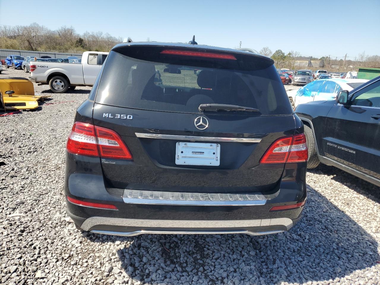 2015 Mercedes-Benz M-klasse VIN 4JGDA5JB3FA553624 Copart auction photo, front end damage thumbnail 6