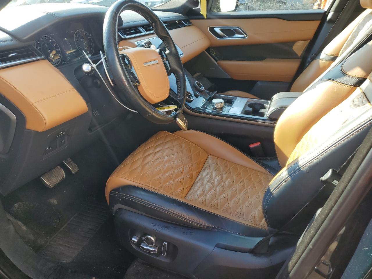 2020 Land Rover Range Rover VIN SALYU2EE0LA296152 Copart auction photo, front end / minor dent/scratches damage thumbnail 7